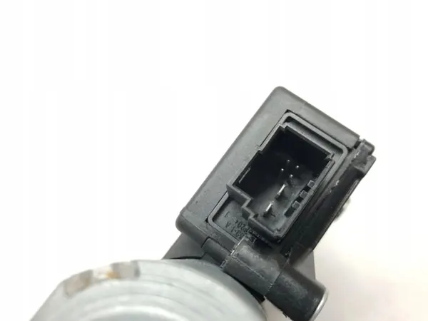 BMW 5 F10 F11 kattoluukun moduuli OEM 1717822 2011 image 8