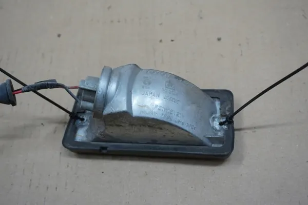 Toyota RAV4 II achter mistlamp OEM RAV4 II ŚWIATŁO PRZECIWMGIELNE TYŁ 00-05r image 6