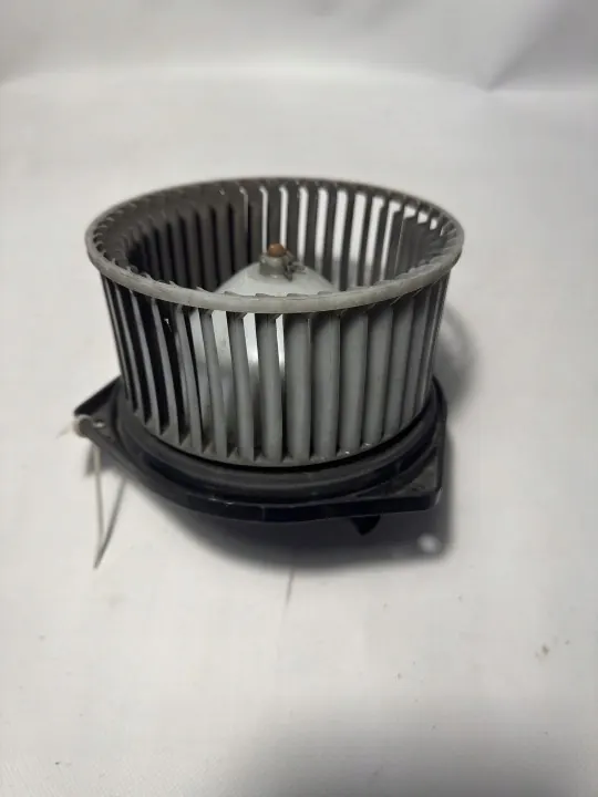 Moteur de ventilation SKU10139 pour Subaru Forester 3 2009 image 3