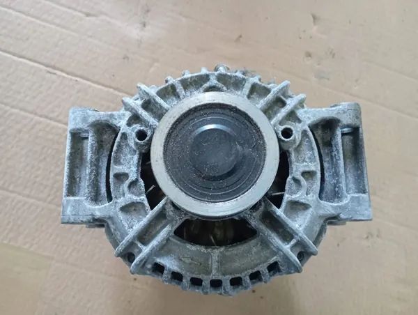 Vaihtovirtageneraattori Skoda Superb II 1.8 06B903016AB image 2