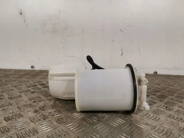 Bomba de combustível Lexus NX OEM FBZ8437 - Usado image 3