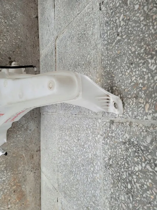 LV4B13K175 Scheibenwaschbehälter für Ford Kuga MK3 image 6