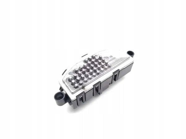 Résistor de souffleur Skoda Octavia Mk3 5Q0907521D image 6