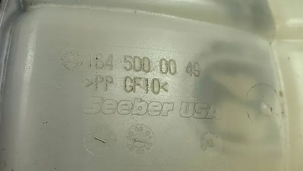 Mercedes-Benz koelvloeistofreservoir A1645000049 image 2