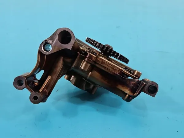 Gebruikte oliepomp OEM 03F115105C voor Skoda Yeti 1.2 TSI image 5