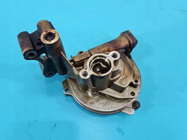 Gebruikte oliepomp OEM 03F115105C voor Skoda Yeti 1.2 TSI image 6