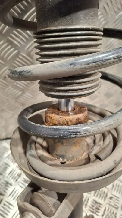 Stötdämparfjäder AMOROMEGAPP fram höger Opel image 7