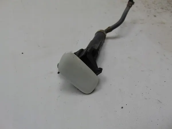 Oikea ajovalopesin OEM Toyota Prius III 2009- image 2