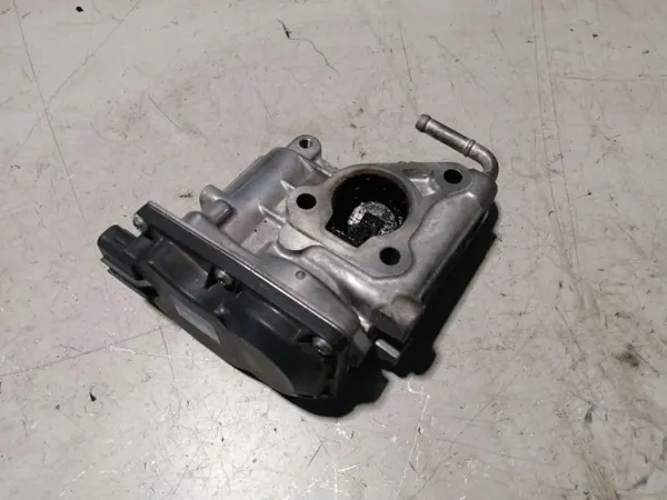 EGR-venttiili OEM 1501000042 Toyota Verso 2.0L Diesel image 2