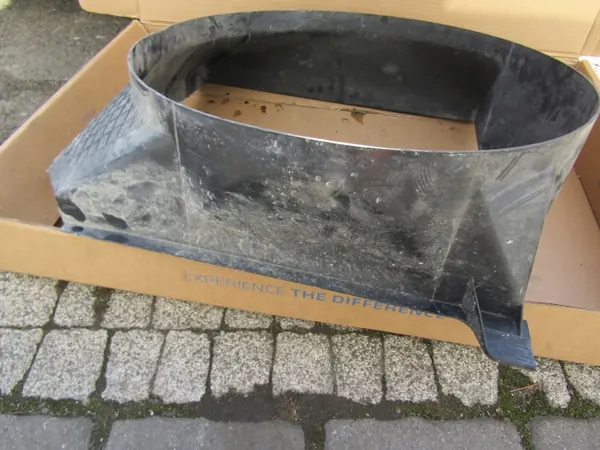 OEM 1245050155 Ventilatorbehuizing Mercedes W124 2.0/2.3 image 8