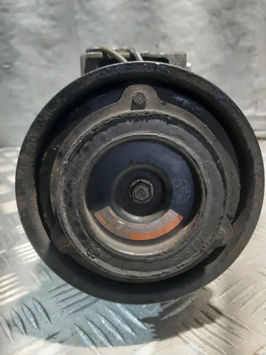 Compresseur Clim 8D0260808 VW Passat B5 1.6 8V image 3