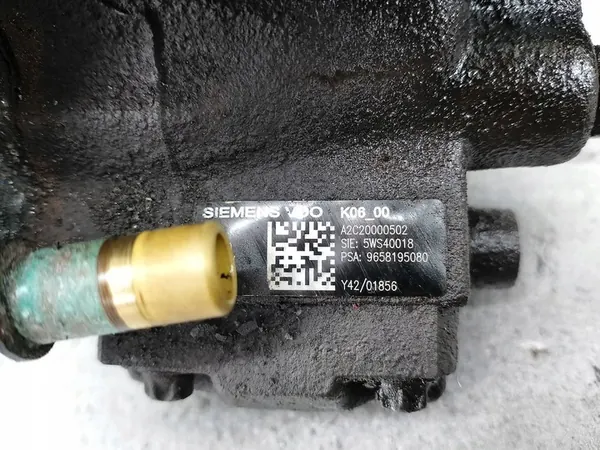 Brandstofpomp Citroen Berlingo I FL 2.0 HDI OEM 9658195080 image 6