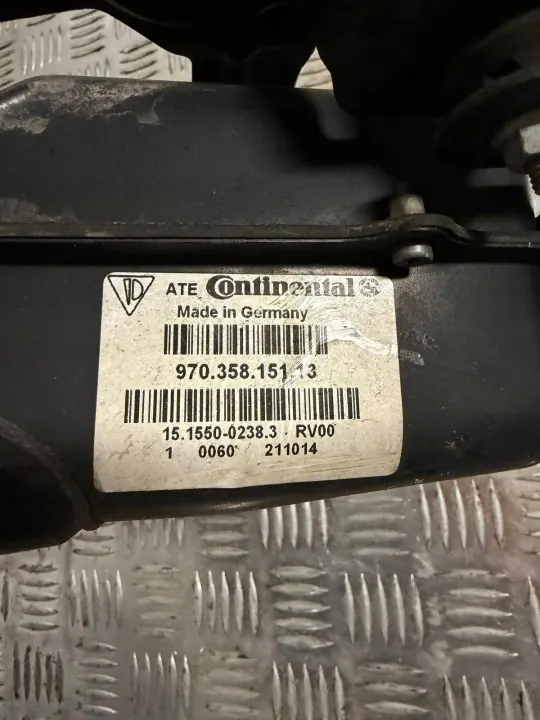 Compresseur suspension air Porsche OE 97035815113 image 4