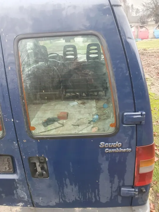 Fiat OE Heckscheibe rechts für SCUDO 98r JTD image 2