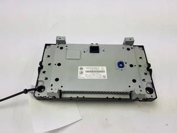 Radio 3D0919605D VW Passat B8 Gebraucht image 4