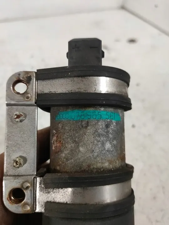 Vattenpump Audi A4 A6 2.7 BI T 078965561 image 2