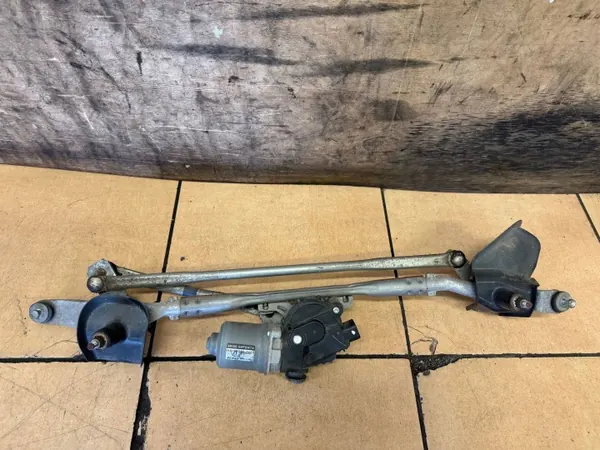 Suzuki Baleno II ruitenwissermotor OEM 38100-68P01 image 2