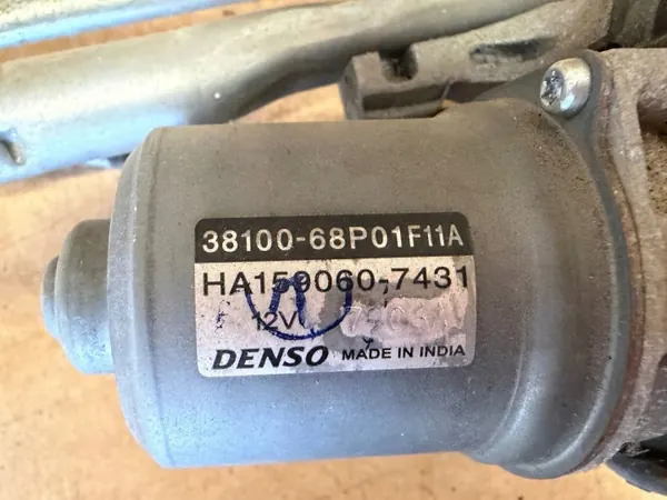 Suzuki Baleno II ruitenwissermotor OEM 38100-68P01 image 6