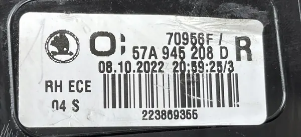 SKODA KAROQ 57A LIFT 2022 - HÖGER BAKRE LED-LJUS 57A945208D image 6