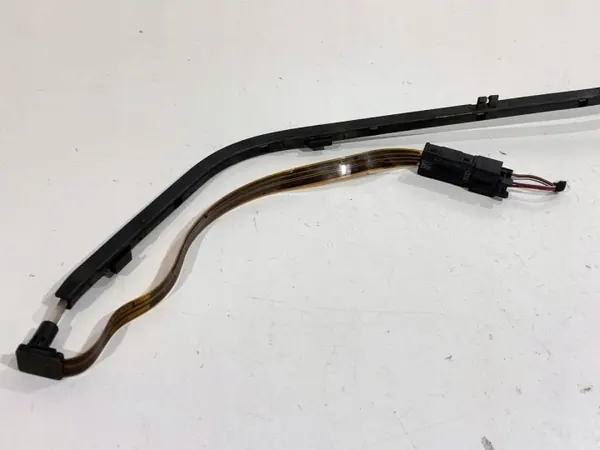 OEM 4K1947093 Linker tunnel LED-strip Audi A6 C8 image 4