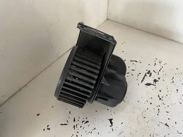 Ventilador VW T5 LIFT 7H1820021D image 4