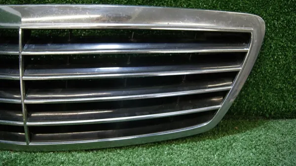 Grille Avant Mercedes-Benz Classe S W220 A2208800583 image 2