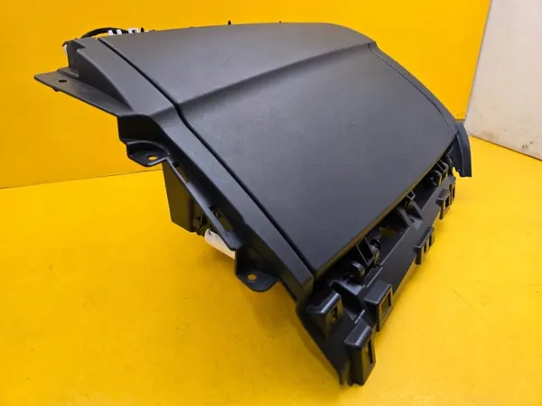 Lynk & Co 01 Matkustajan hansikaslokero OEM 888977952 image 7