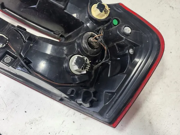 Luz Trasera Izquierda Citroen C4 Picasso II image 8