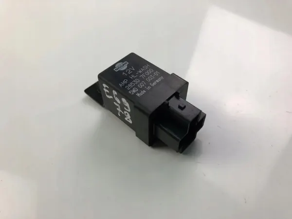 Relais OEM 285307F000 pour Nissan Primera P12 2005 image 2