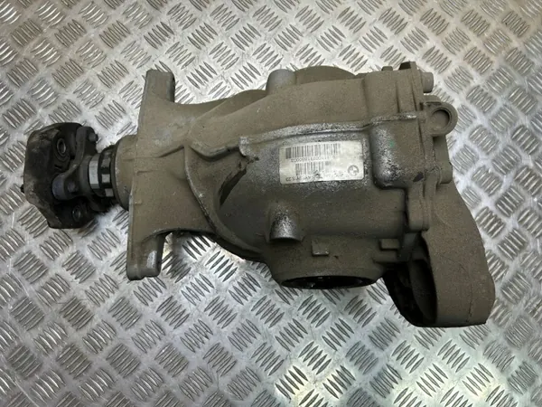 Différentiel arrière 3.23 pour BMW 5 F10/F11 d'occasion image 2