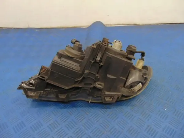 Farol direito BMW E46 63126910956 image 7