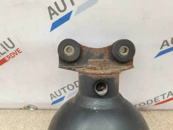 Serbatoio aria BMW 7 (E38) 4.4L benzina image 3