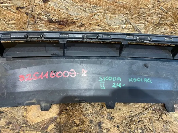 Voorspoiler Skoda Kodiaq II 57H807061 image 9