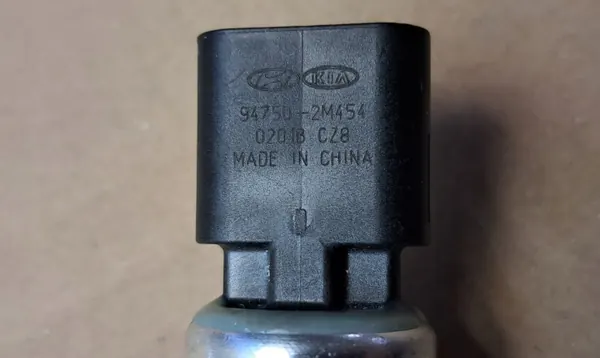 Öldrucksensor OEM 94750-2M454 für Hyundai image 3