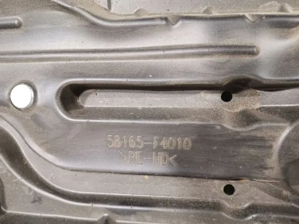 Toyota C-HR underkroppssköld OEM FBZ11360 image 3