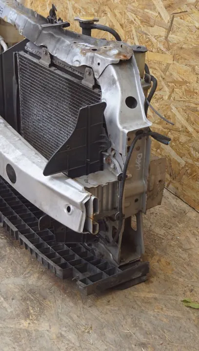 Frontstoßstange Citroen C1 Peugeot 107 Toyota Aygo 05-14 OEM image 3