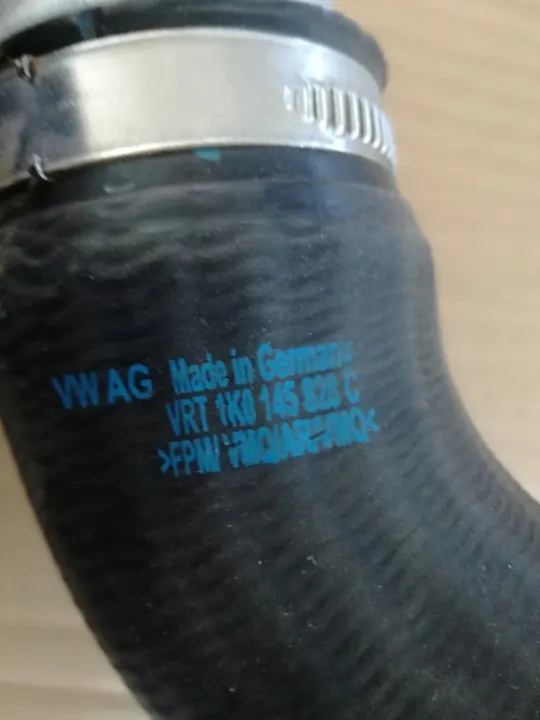 VW GOLF SKODA SEAT AUDI 1.4TSI Tubo de ar image 3