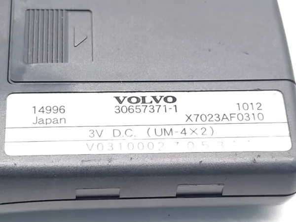 Unidad de Radio Volvo XC70 OEM 30657371 - Usado image 7