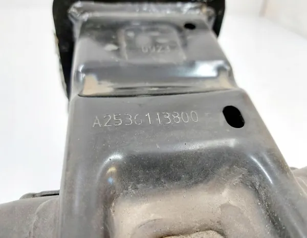 Rinforzo Paraurti Posteriore Mercedes GLC image 7