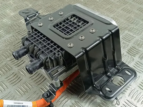 Polestar 2 Inverter 32352952 image 6