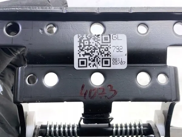 Käsinoja OEM LORK-942-131771 Kia Ceed Hatchbackille image 4