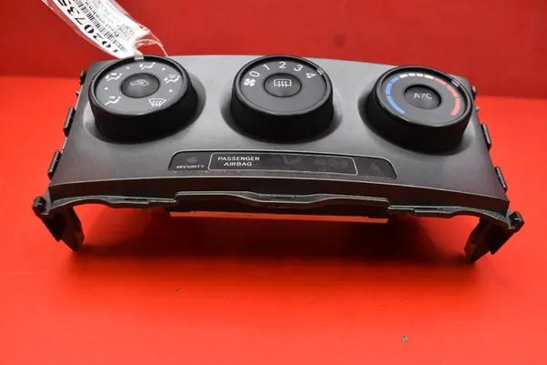 Painel de Controle de Ar Condicionado Toyota Auris 55406-02160 image 9