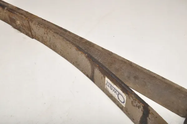 Ressort à lames arrière Ford Transit MK8 OEM 328396 image 7