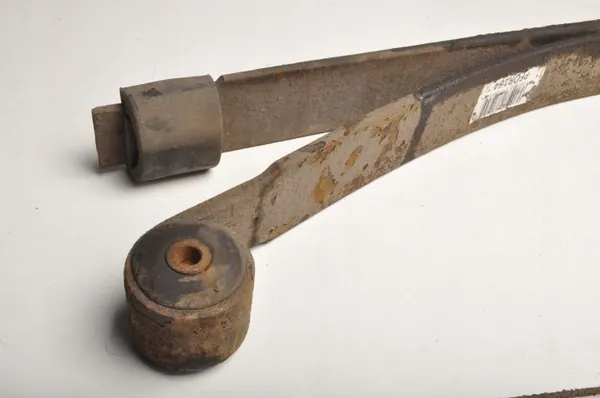 Ressort à lames arrière Ford Transit MK8 OEM 328396 image 8