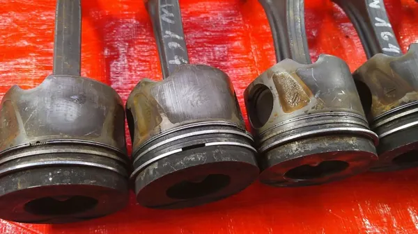Biela Mercedes OEM AMxOE.6859230T1 - Usado image 3