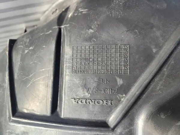 Honda Jazz II 05-08 oikea etupyöränkaari OEM image 5
