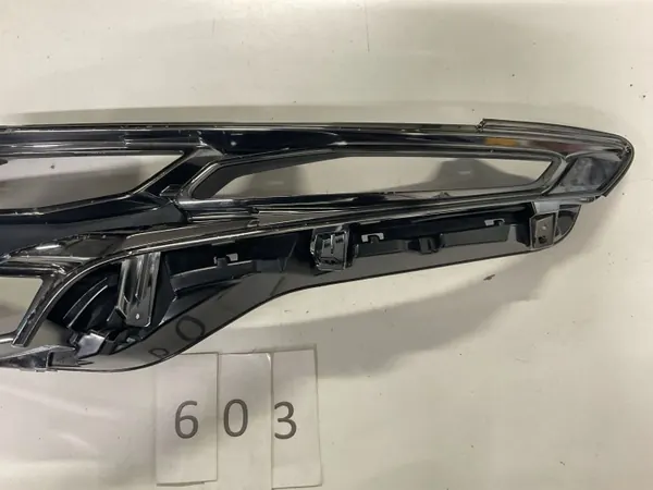 Hyundai Tucson IV Vasen Ajovalokoteline OEM N7922-38110 image 3