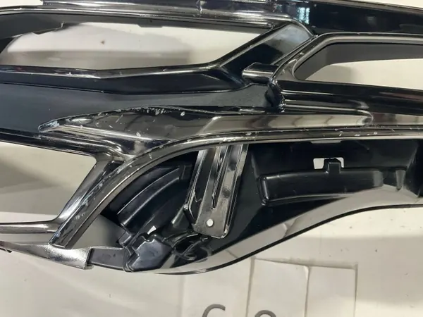 Hyundai Tucson IV Vasen Ajovalokoteline OEM N7922-38110 image 6