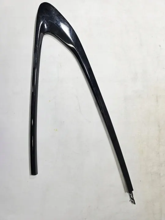 BMW OE 8495574 Moldura Janela Traseira Direita Carroçaria image 2