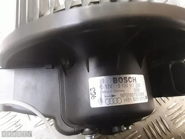Audi Värmeblåsarmotorfläkt OEM 0130111202 image 5